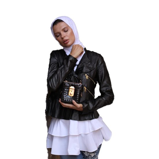حجاب أبيض كريستال