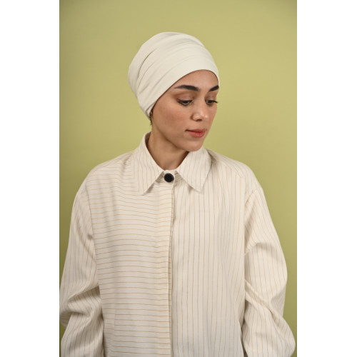 توربان من قطعتين باللون الاوف وايت