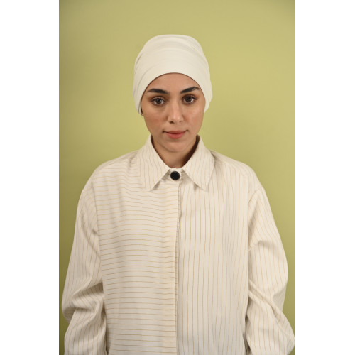 توربان من قطعتين باللون الاوف وايت