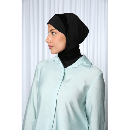 حجاب مخمل أسود 