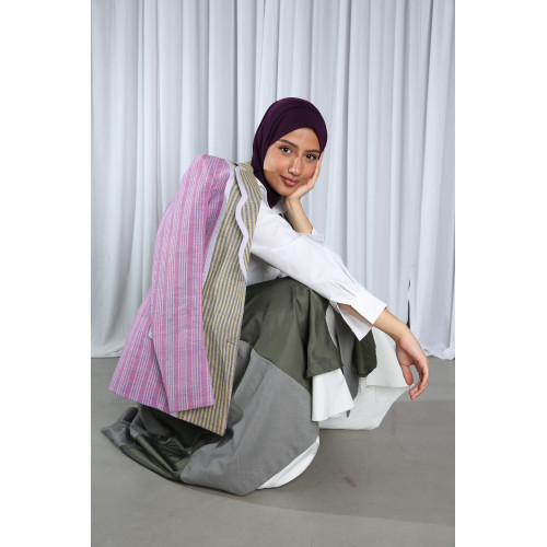 الحجاب الليلكي