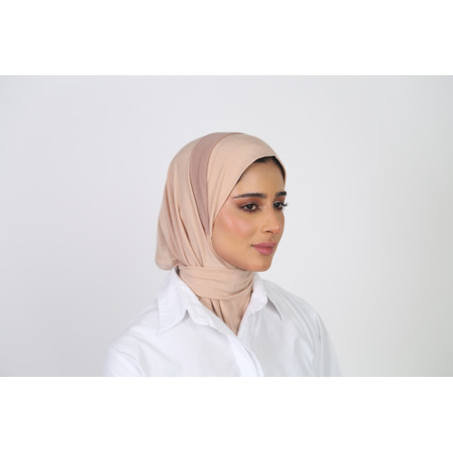 حجاب قطن بدرجتين البيج والجملي