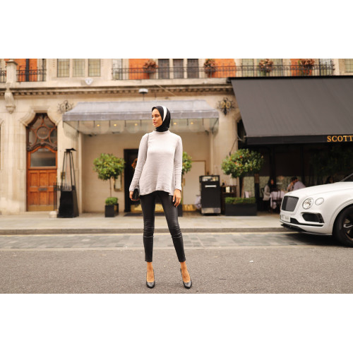 أسود واوف وايت