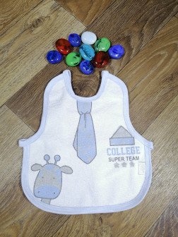 مريلة اطفال 