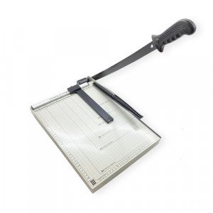 Paper Cutter B4 Metal 