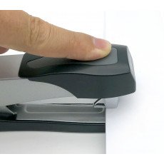 دباسة اس تي دي ديلوكس 45 ورقة وسط C-14 دباسة اس تي دي ديلوكس 45 ورقة وسط C-14