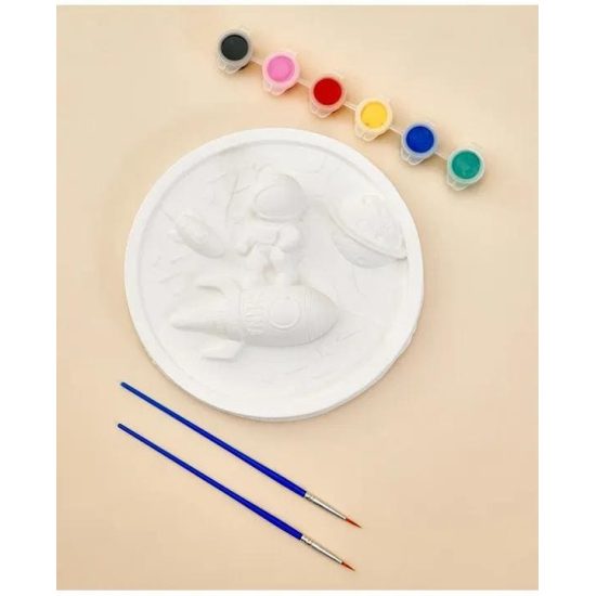 Round Ceramic Sculpture Set Featuring Space-Themed Designs  Includes Paints and Brushes