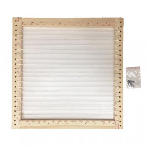 Wooden Fabric Loom With Spun Yyarns 30x30 cm
