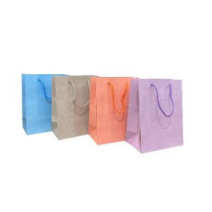 كيس هدايا ورق 23x18x10 سم شكل نسيج عدة الوان