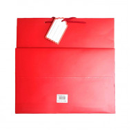 كيس هدايا ورق 35x35x24سم مع كرت عنابي