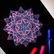 طقم اقلام جل رول فسفوري 12 لون ساكورا