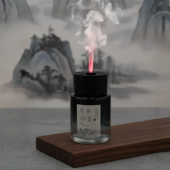 CAR FRAGRANCE معطر سياره فواحة عطرية ذكية مضيئة للسيارة تعمل بالشحن - 140 مل
