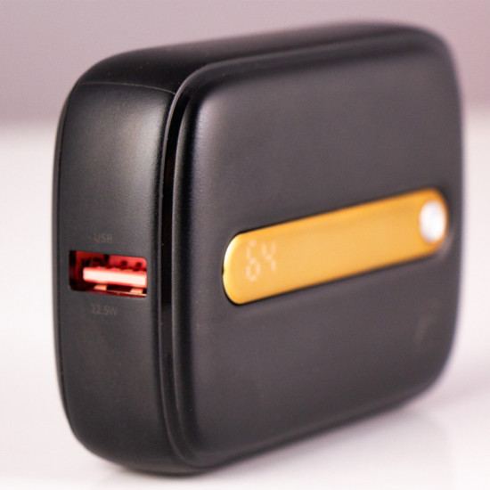 باور بانك KF-Senior موديل PW-530 بسعة 10000 مللي أمبير