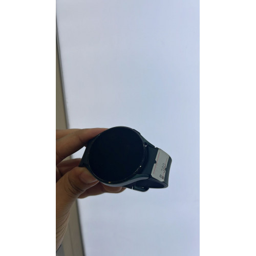 ساعة سامسونج watch 4 مستعملة