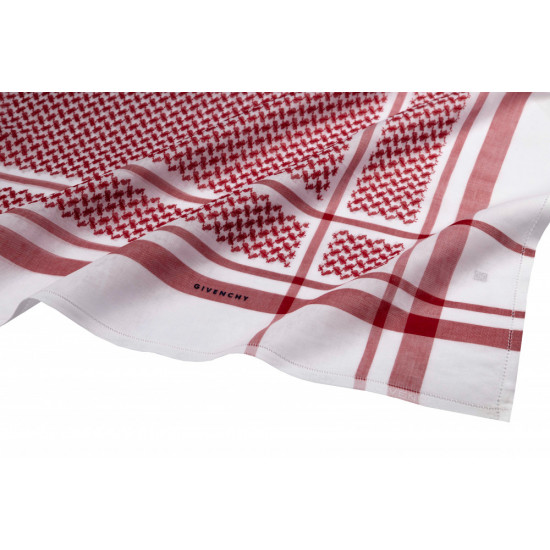 شماغ جيفنشي احمر 2022