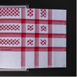 Shemagh Givenchy 2020 redشماغ جيفنشي 2020 أحمر 