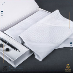 شماغ لاكوفا أبيض 2021 مع هدية شماغ لاكوفا أبيض 2021 مع هدية