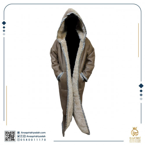 بالطو فرو شتوي نسائي  مزخرف بنقش فرزاتشي