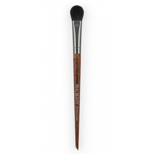 فرشه توزيع كونسيلر او تظليل - من ريل بيوتي 