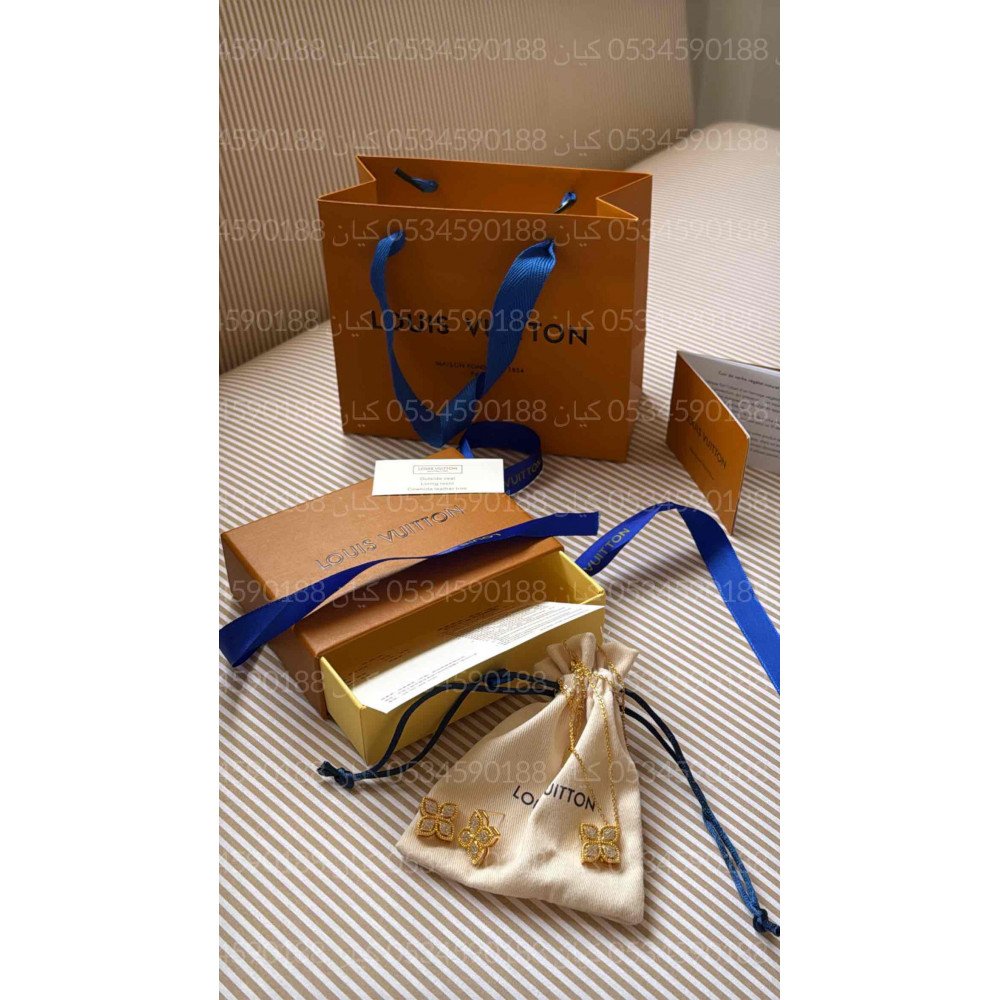 طقم ملحقات - سلسال و حلق 