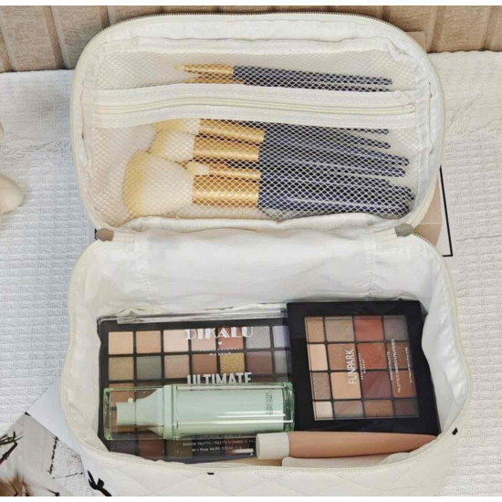 شنط 4 قطع - لون ابيض و اسود 