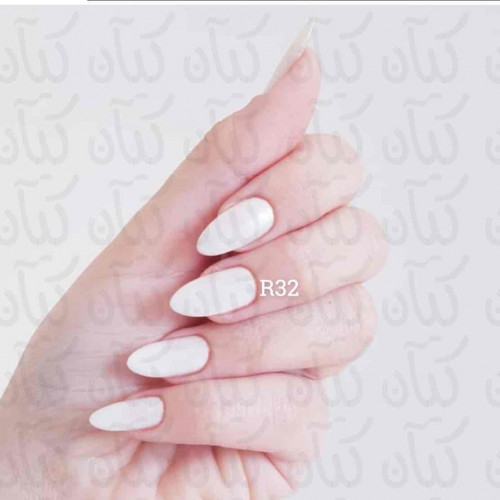 مناكير ابيض رقم 32