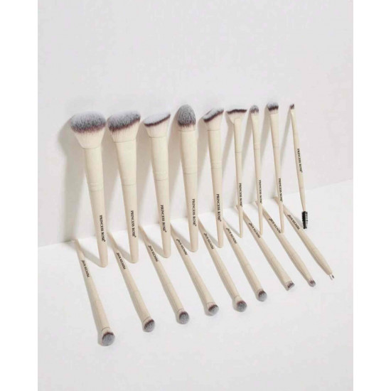 فرش مكياج ناعمه 17 قطعه - لون بيج 