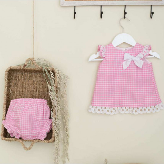 88682 طقم بناتي من قطعتين مفتوح الظهر ( احمر ) 88682 طقم بناتي من قطعتين مفتوح الظهر ( احمر )