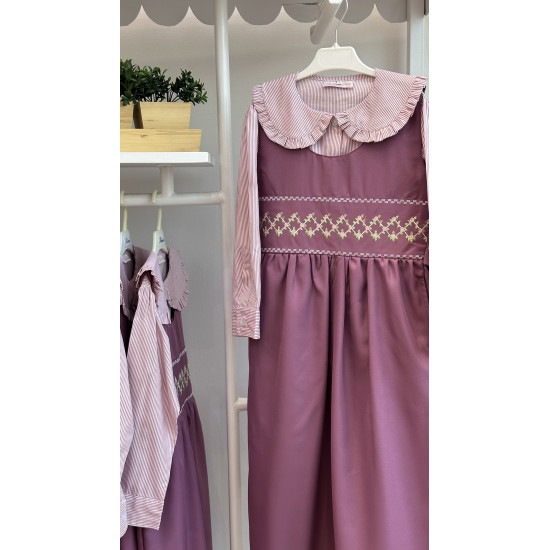 مريول مدرسي بنفسجي مطرز من قطعتين 144627 مريول مدرسي بنفسجي مطرز من قطعتين 144627