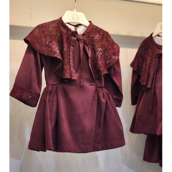 240106 فستان برغندي بشال كشميري 240106 فستان برغندي بشال كشميري