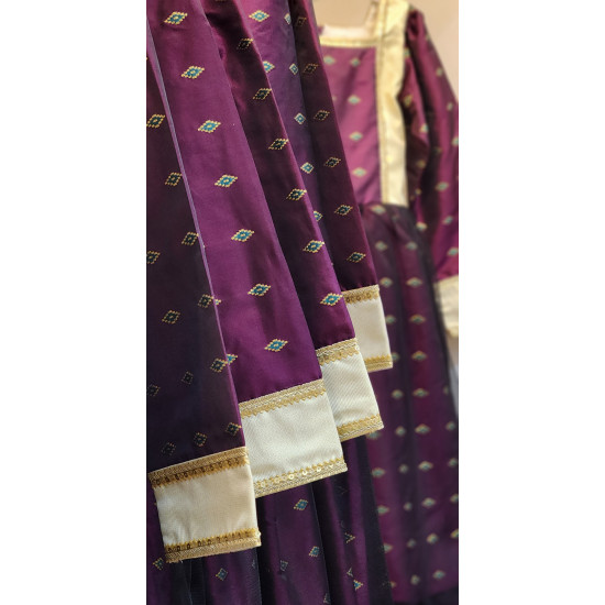 240113 فستان شعبي لوزي منقش 240113 فستان شعبي لوزي منقش