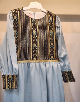 240153 جلابية شعبية سماوي مطرزة 240153 جلابية شعبية سماوي مطرزة