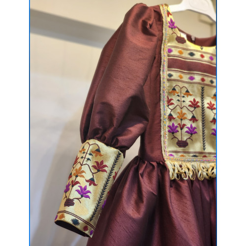 240181 فستان تأسيس عنابي 240181 فستان تأسيس عنابي