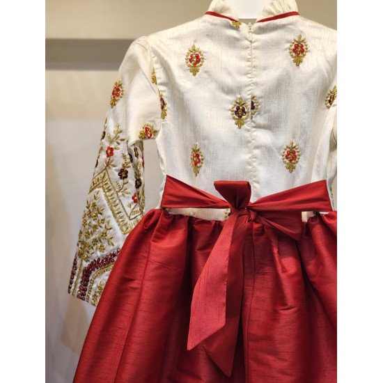 240167 فستان للمناسبات  أحمر مطرز