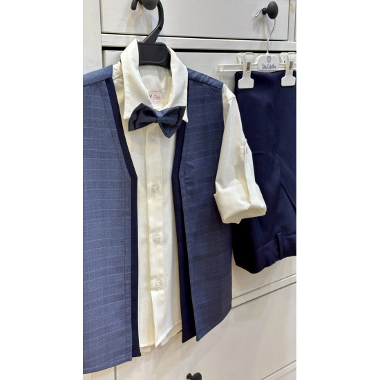 بدلة ولادي بنطلون من ٤ قطع240380 بدلة ولادي بنطلون من ٤ قطع240380