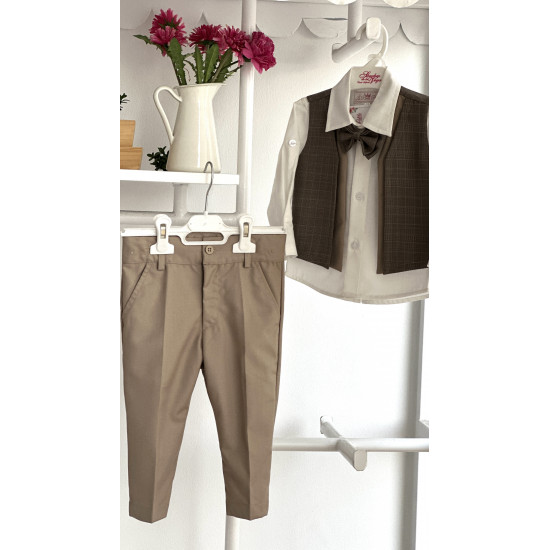 بدلة ولادي بنطلون من ٤ قطع240381 بدلة ولادي بنطلون من ٤ قطع240381