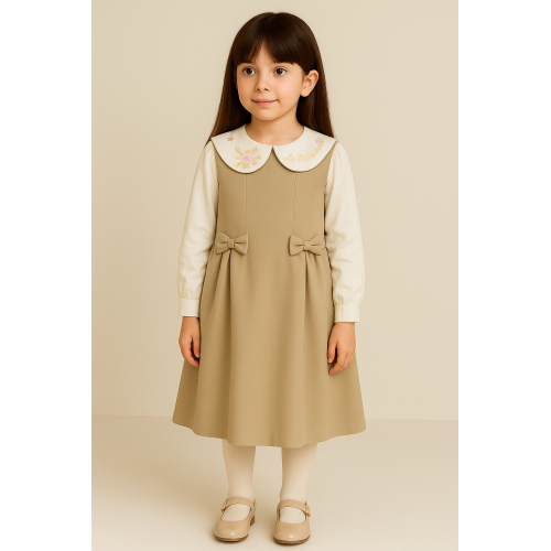 مريول (( رياض أطفال )) بيج مع قميص  مطرز بالياقة 240428