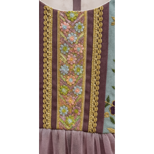 فستان شعبي لينن مطرّز بنقوش ذهبية – لون موف مع أزرق 240463 فستان شعبي لينن مطرّز بنقوش ذهبية – لون موف مع أزرق 240463