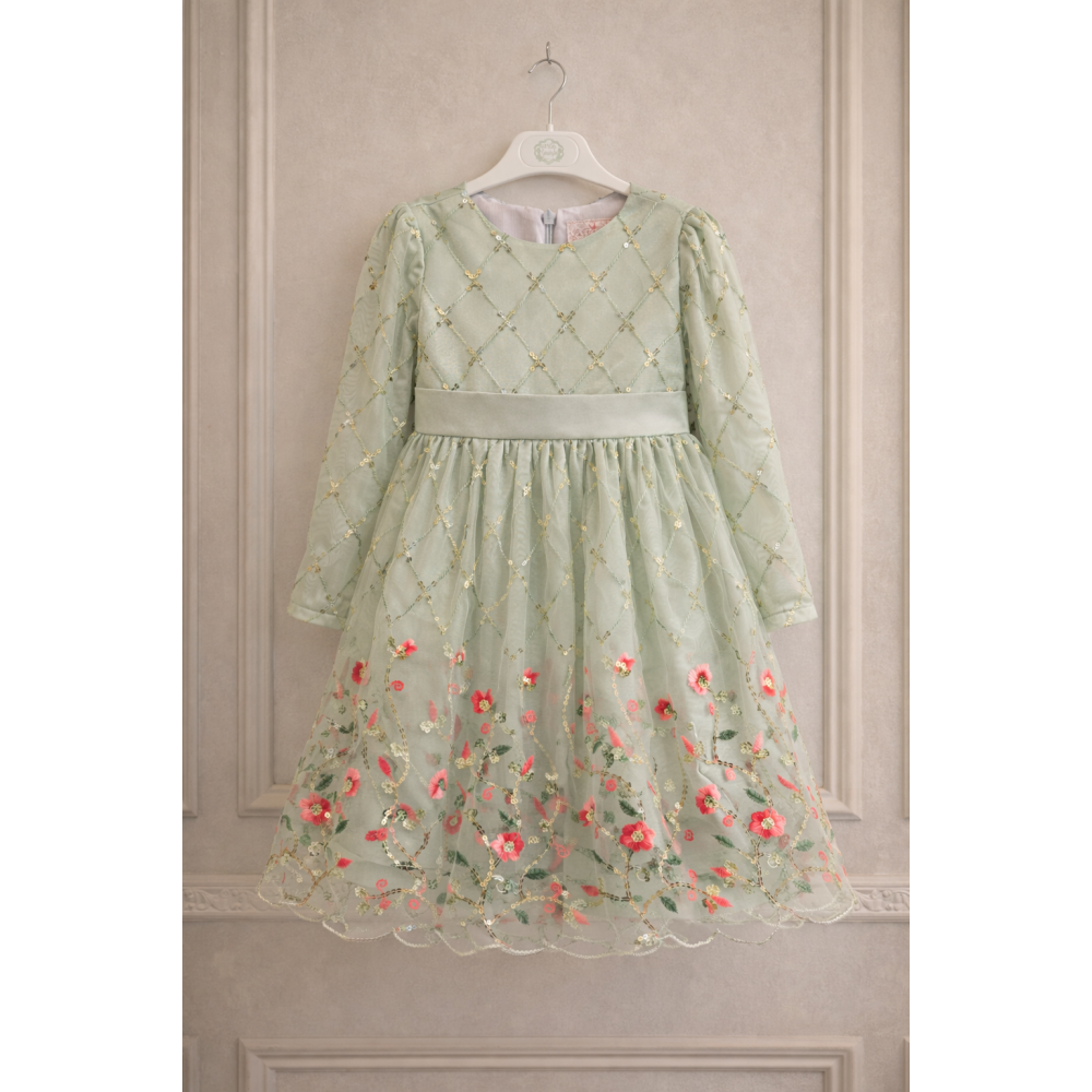 فستان بناتي مُطرّز فاخر بلون أخضر مع تطريز ذهبي وأخضر  أكمام طويلة 240456