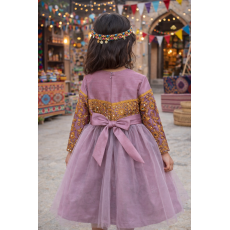 فستان شعبي بنفسجي بتطريزات ذهبية وتول  240628