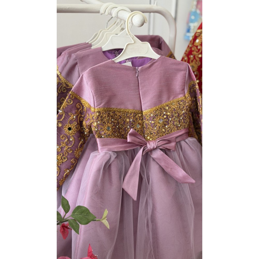 فستان شعبي بنفسجي بتطريزات ذهبية وتول  240628