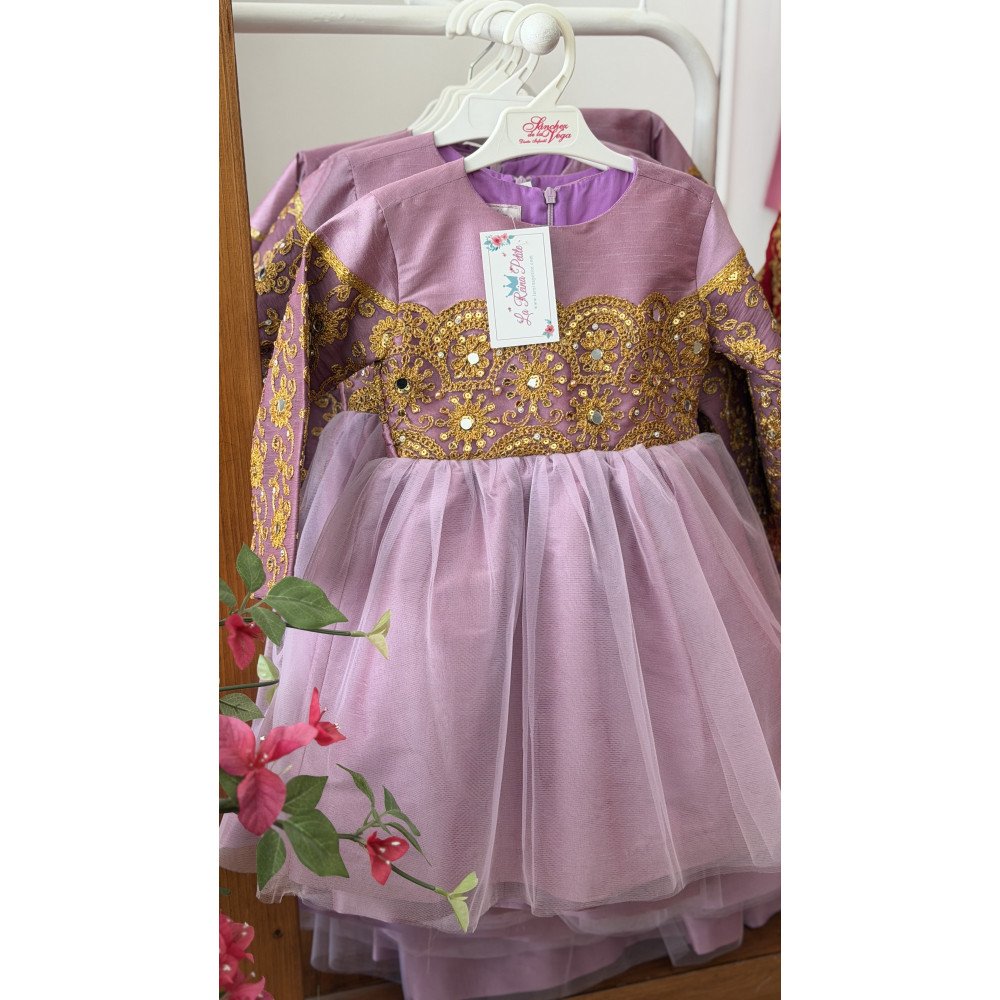 فستان شعبي بنفسجي بتطريزات ذهبية وتول  240628