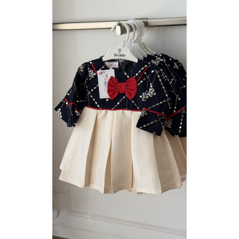 فستان شعبي كحلي بكسرات ناعمة ونقشة ذهبية 240625