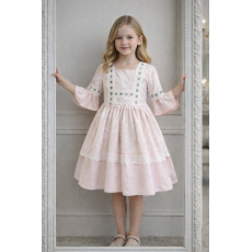    فستان بناتي وردي أنيق بدانتيل أبيض مزين بشرايط رمادي 240472