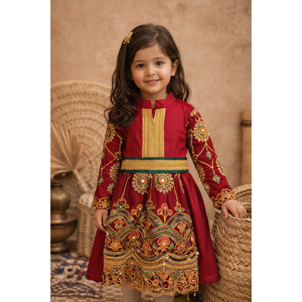 فستان شعبي أحمر مطرز مع حزام 240646