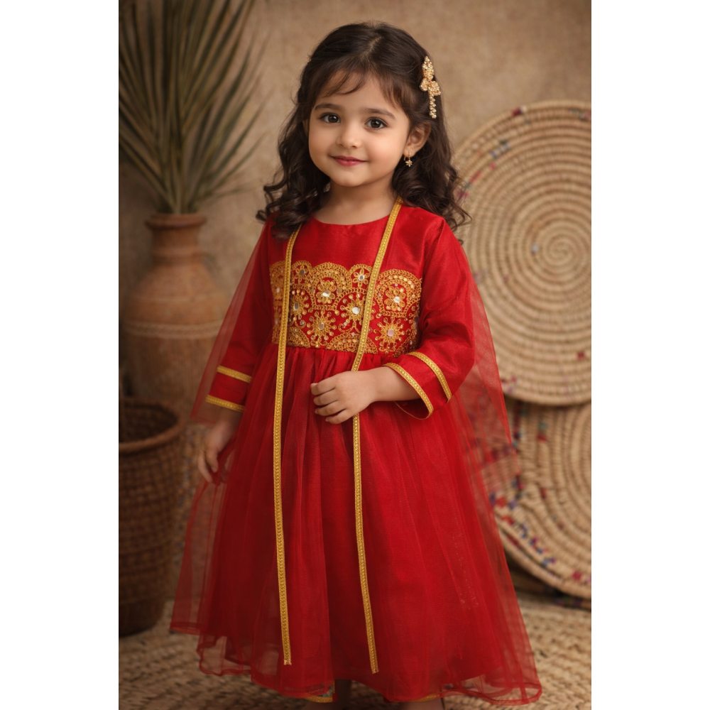 فستان شعبي أحمر بتطريزات ذهبية مع شيلة تول 240642