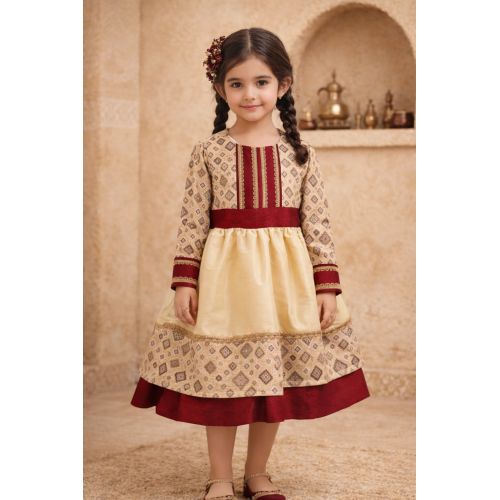 فستان شعبي بنقوش تراثية 240490