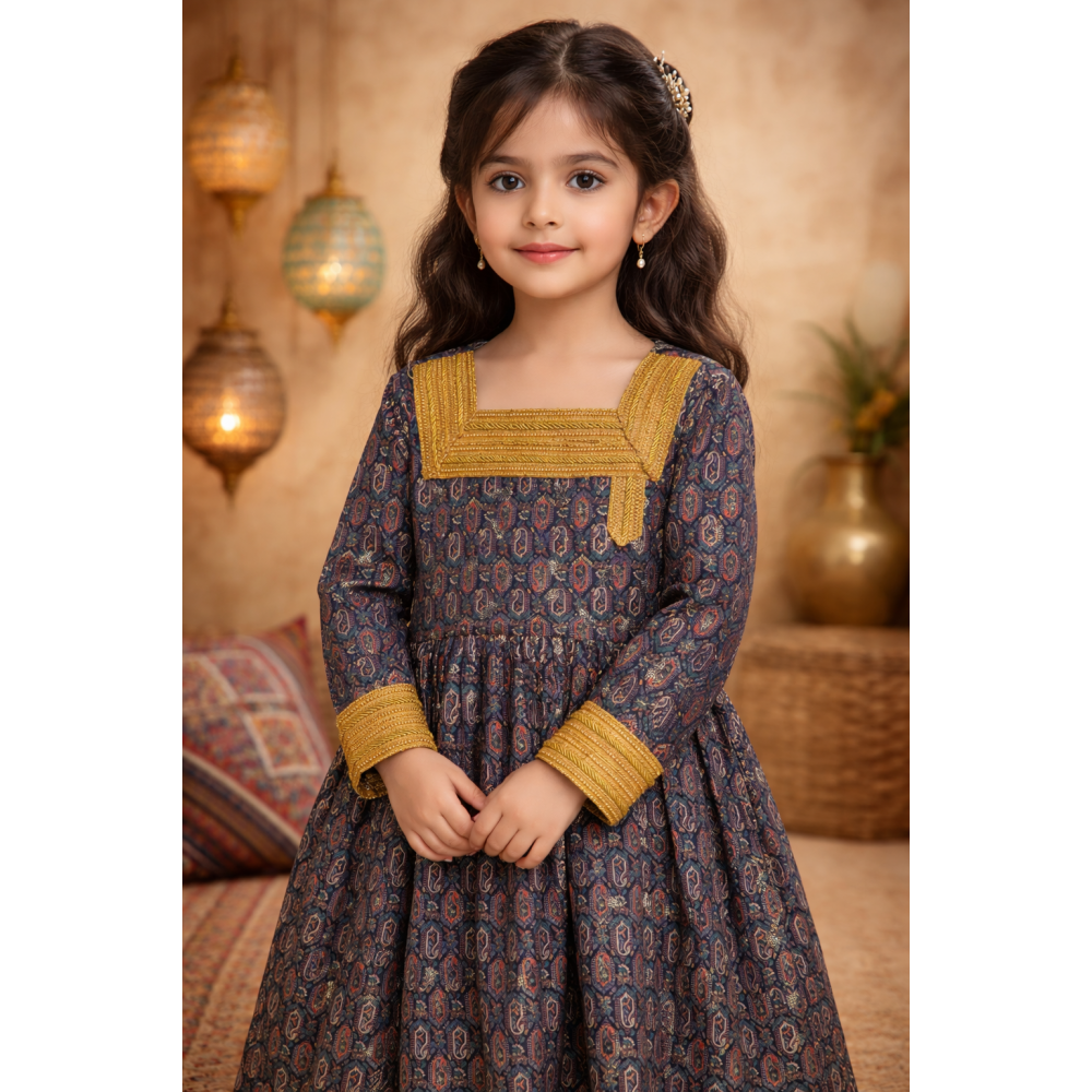  فستان بناتي تراثي كحلي بتطريز ذهبي 240659
