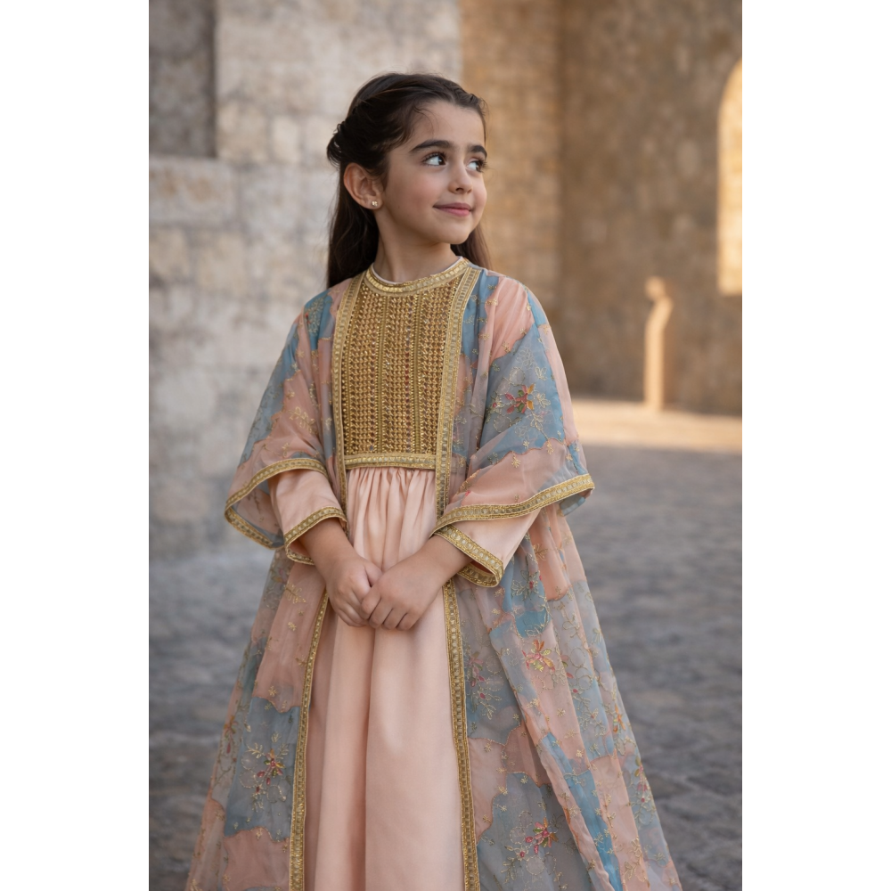 فستان من قطعتين مطرز بنقوش وزخارف - درجات البطيخي و الوردي والأزرق-  240496