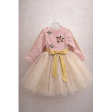 فستان بناتي مطرز ومنفوش باللون الوردي والذهبي -  240508